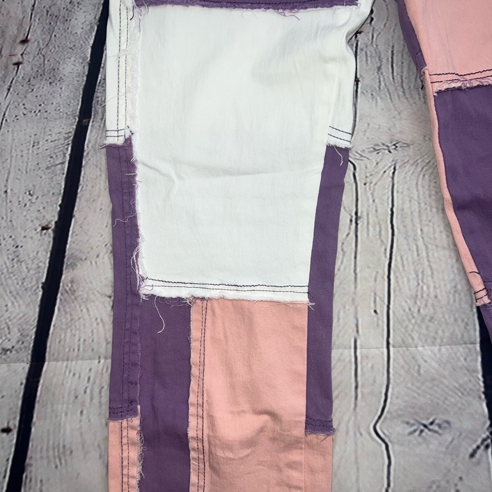 Patched Jeans - Picture 2 of 5